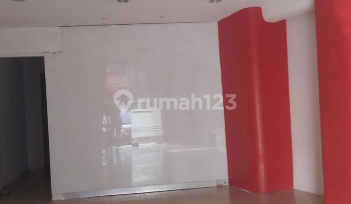 Shop House in Cideng, Central Jakarta Located in the Business Center S243 Shop House in Cideng, Central Jakarta Located in the Business Center S243