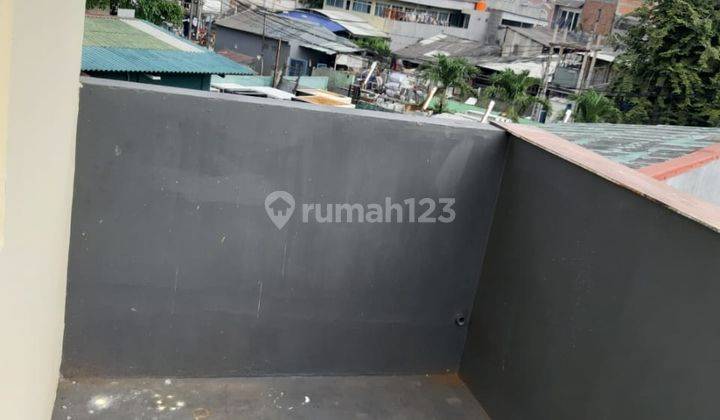 Rumah 3lt Dijual Jelambar Residence Jakbar 3KT 40,5m2 Bebas Banjir Carpark Utara S141 2