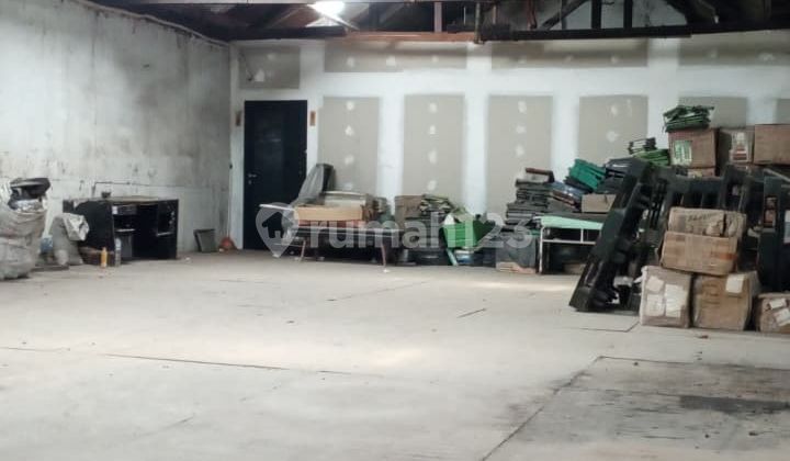 Gudang LT LB 240M Bebas Banjir, Kontainer 40Ft bisa, Lantai Depan Sdh Tinggi, Ada Lantai 2 Dari Konstruksi Besi, Lantai Kayu di Bandengan, Jakut S272