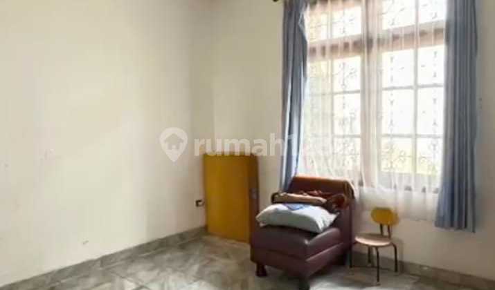 Luxury House with Electronic SHM Certificate Lb356 Lb350 in Matraman, East Jakarta S270 2