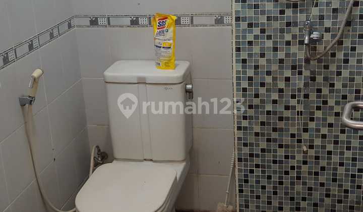 Flood-free, safe, comfortable semi-furnished 90m2 house facing East in Legenda Wisata Cibubur Cluster S154 2