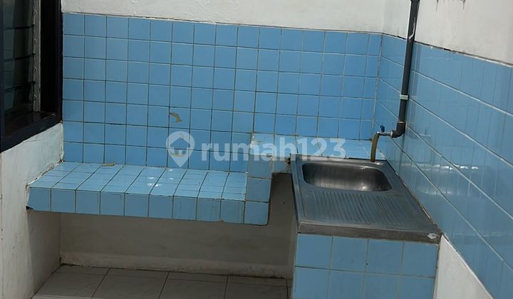 House For Sale or Rent, Land Area 120m², Building Area 100m², Flood-Free, Comfortable with Fresh Air in Polri Housing Complex, West Jakarta S271 2