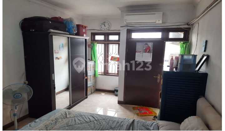 Rumah Setia Jaya Kel Jelambar Baru Kec Grogol Petamburan Jakbar S221