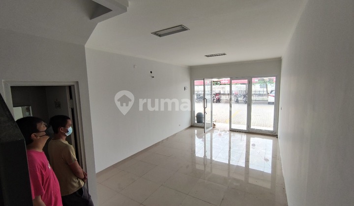 Shop House in Modern Market Complex, Safe, Spacious Parking, 24-Hour Security S248 2