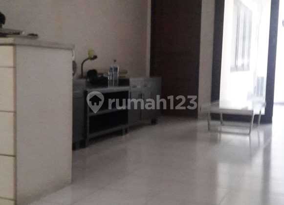 Rumah Jl Kesehatan Kel Petojo Kec Gambir Jakpus S218