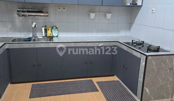 Rumah semi furnis 90m2 hadap Timur Cluster Vivaldi Legenda Wisata Cibubur S157  2