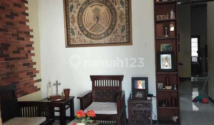 For Sale: Well-maintained 2-Story House on Jl. Timoho, Yogyakarta 2