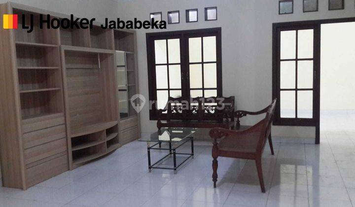 Disewakan Rumah Lokasi Strategis Siap Huni Furnished Cluster Dago  1