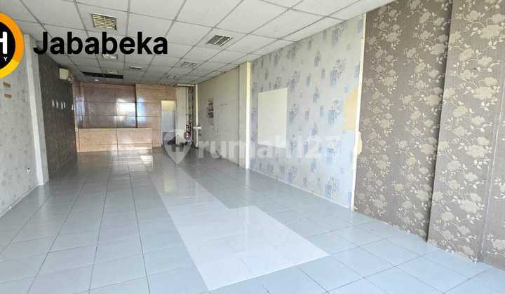 Jual/sewa Ruko 4 Lantai berlokasi di tengah pusat kota Jababeka Jual/sewa Ruko 4 Lantai berlokasi di tengah pusat kota Jababeka