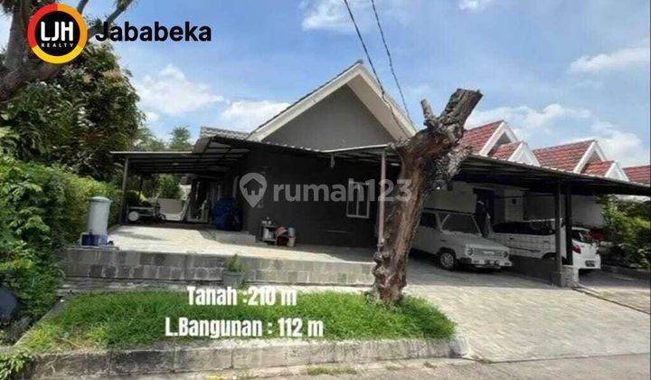 Dijual Rumah Hook Lokasi strategis Cluster Beverly Lippo Cikarang 1