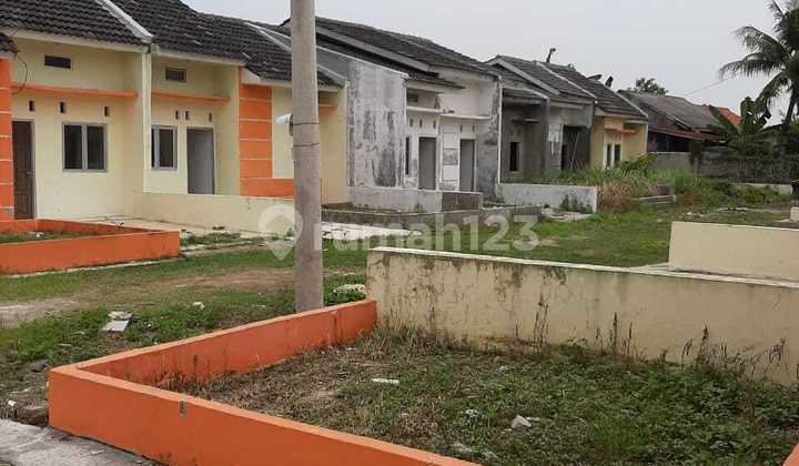 Dijual Tanah dan bangunan apa adanya, Desa karanganyar Kec. Karang bahagia