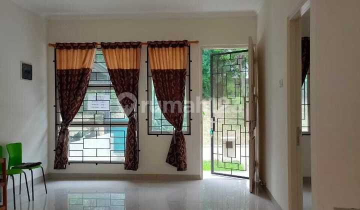 For Sale 2-Story Ambrosia House - Easy Access & Close to Lippo Mall