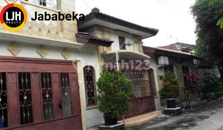 Dijual Rumah 2 Lantai di Perum Baturan Indah, Surakarta