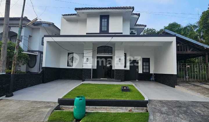 Sewa Rumah Mewah Full Renovasi Lokasi Strategis Taman Simpruk Sewa Rumah Mewah Full Renovasi Lokasi Strategis Taman Simpruk