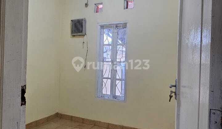 Rumah Bagus & Terawat Jababeka Cikarang Baru - Lingkungan Nyaman! 2