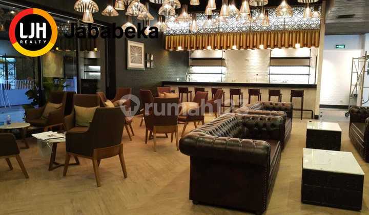For Sale/Lease Fully Furnished Restaurant in the Heart of Lippo Cikarang