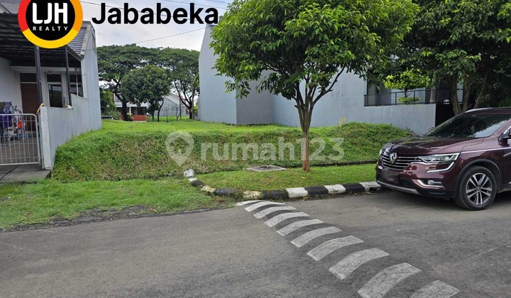 Exclusive Plot Kemang Pratama 5 - Ready to Build in a Premium Area
