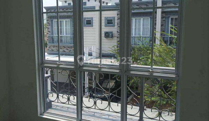 Dijual/Disewa Rumah Cluster Monaco Town House Jababeka 2