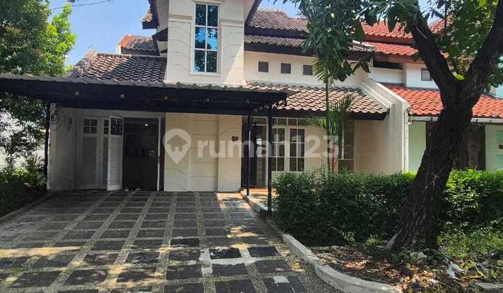 House for Rent in a Comfortable and Strategic Location, Beverly Park Lippo Cikarang House for Rent in a Comfortable and Strategic Location, Beverly Park Lippo Cikarang