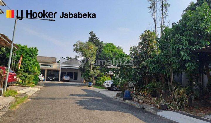 Disewakan Atau Dijual Rumah Lokasi Strategis Cluster Elysium 2