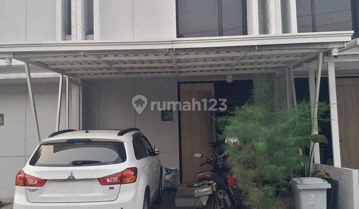 Disewa Atau Dijual Rumah 2 Lantai Cluster Waterfront Lippo Cikarang 1