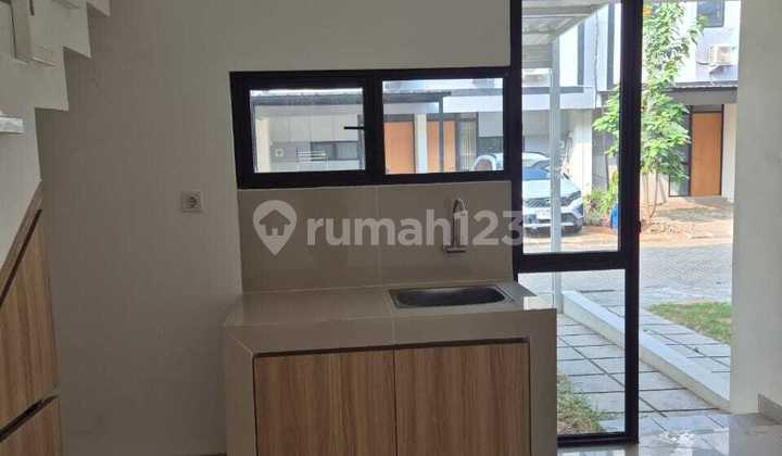 Disewakan Rumah Baru Harga Terjangkau Cluster Rotterdam Jababeka 2