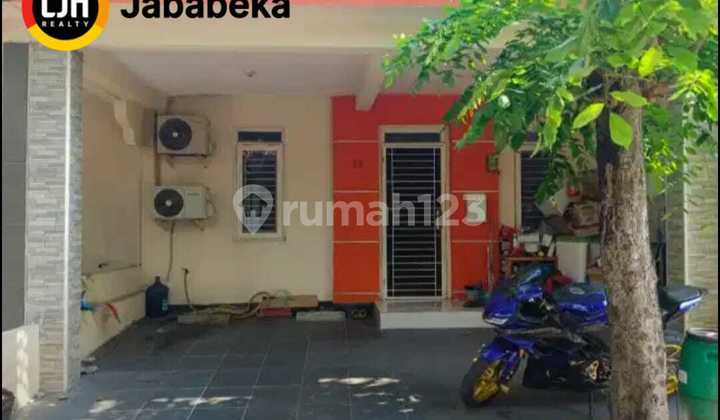 For Rent/For Sale Strategically Located House in Taman Cibiru Lippo Cikarang