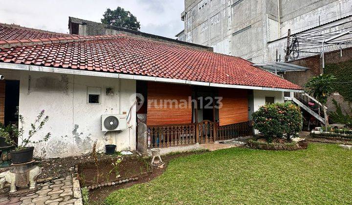 Rumah Mewah Vintage Style Menteng Jakarta Pusat Lokasi Strategis. 2