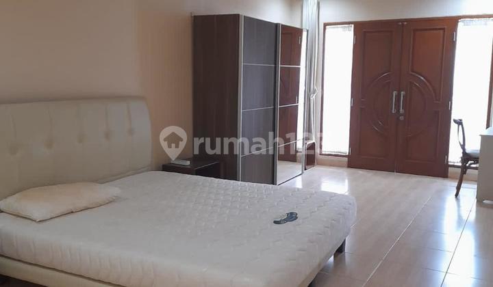 Rumah Cantik 2 Lt Hunian Nyaman Taman Beverly Golf Lippo Karawaci 2