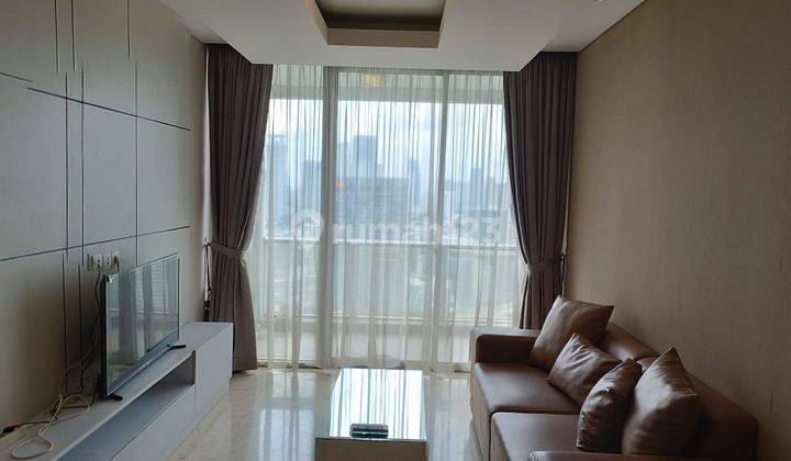 Sewa Apartement The Grove Tower The Empyreal 1BR Fully Furnish, Balcony With City View, Daerah Strategis 1