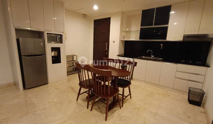 Sewa Apartement The Grove Suites Empyreal 1+1 BR Bagus Furnished 2