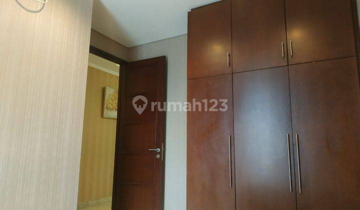 Sewa Apartement The Grove Tower Empyreal 3 BR Furnished Bagus 2