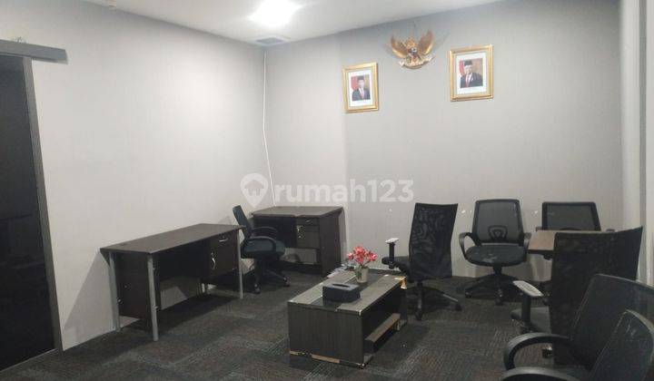 Sewa Ruang Usaha Kantor di Cbd Epicentrum , Epiwalkmall Jakarta Selatan, Jakarta Selatan 84 M Bagus HS 1