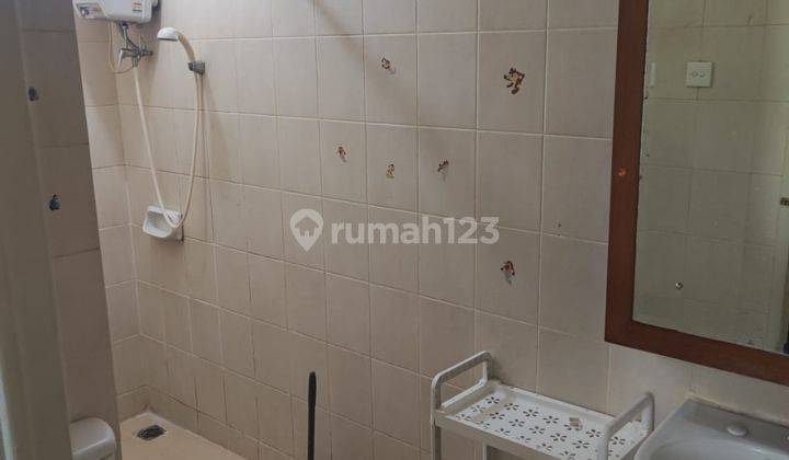 Sewa Apartement Sudirman Park 2 BR Furnished Bagus 2