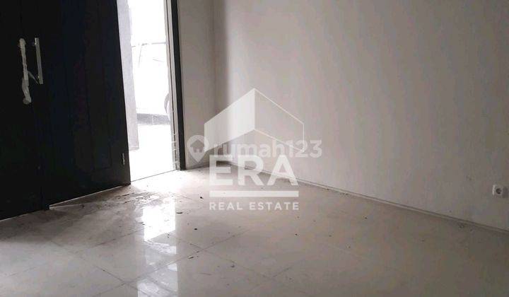 Rumah  murah turun harga, nyaman, asri, lokasi barat Surabaya 2