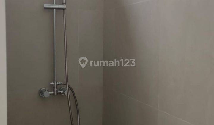 Dijual Rumah Bagus 2 Lantai Casa Grande Setraduta Bandung  1