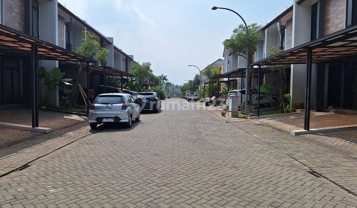 Disewakan Rumah Kota Baru Parahyangan Terbaik 1