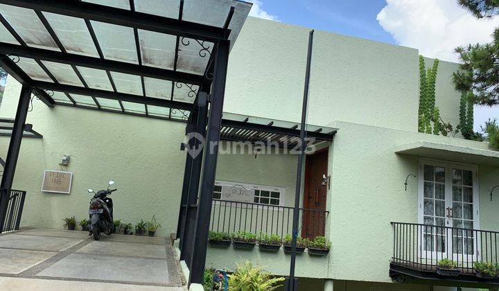 Dijual Rumah European Classic di Resor Dago Pakar 1