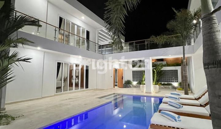 VILLA MODERN DI CANGGU – LEASEHOLD 28 TAHUN VILLA MODERN DI CANGGU – LEASEHOLD 28 TAHUN