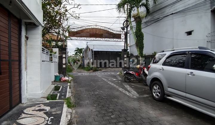 Asri 2-Storey House – 5 Meters from Tegal Jaya Main Road! Only 75 Million/Year – Still Negotiable!