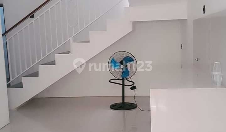 Rumah Baru 2 Lantai Di Lokasi Strategis Denpasar Jl. Pulau Bungin Denpasar Selatansewa Rumahjln. Pulau Bungin - Denpasar Selatan 2