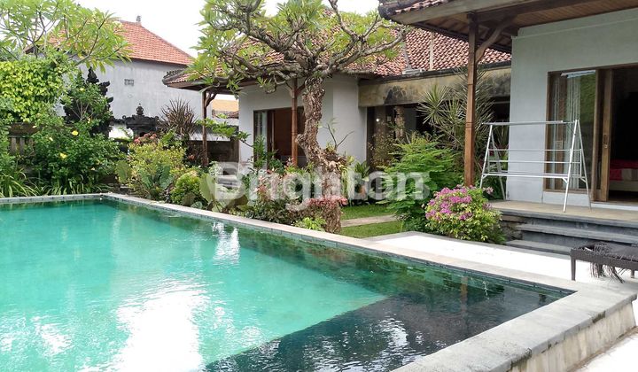 VILLA LUAS DAN STRATEGIS DI SIULAN, DENPASAR TIMUR!