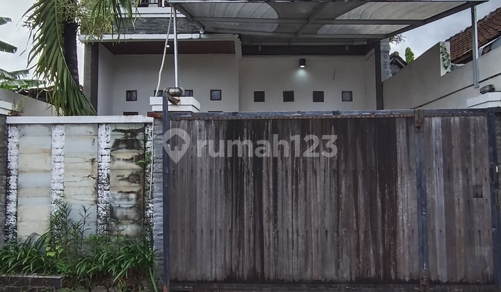 2-Story House Ready to Occupy in City Center - Mahendradatta, Denpasar, House for Rent, Mahendradatta Street, Denpasar - Denpasar 2-Story House Ready to Occupy in City Center - Mahendradatta, Denpasar, House for Rent, Mahendradatta Street, Denpasar - Denpasar