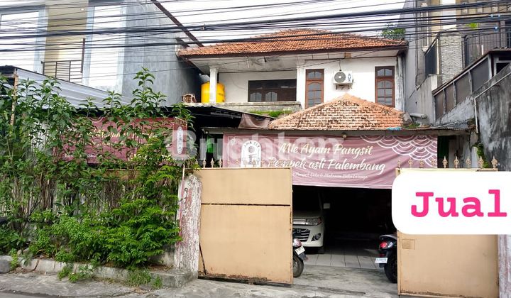 RUMAH STRATEGIS DI JALAN UTAMA KALIMUTU DENPASAR