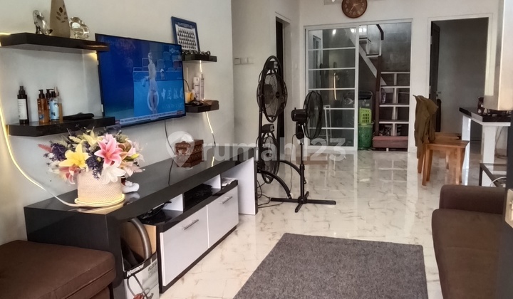 Rumah Cantik Siap Huni - Taman Mulia, Jimbaran Lokasi Strategis, Lingkungan Nyaman, Dan Kondisi Rumah Sangat Terawat! Cocok Untuk Keluarga Maupun Investasi.jual Rumahjalan Cempaka Jimbaran Badung - Badung 2