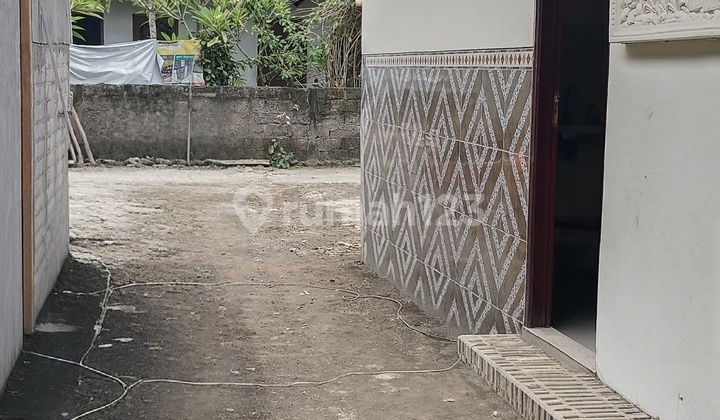 Ready-to-Occupy New House 2 Years 75 Million Negotiable on Antasura Street – North Denpasar, Rent a House on Antasura Street, North Denpasar - Denpasar Ready-to-Occupy New House 2 Years 75 Million Negotiable on Antasura Street – North Denpasar, Rent a House on Antasura Street, North Denpasar - Denpasar
