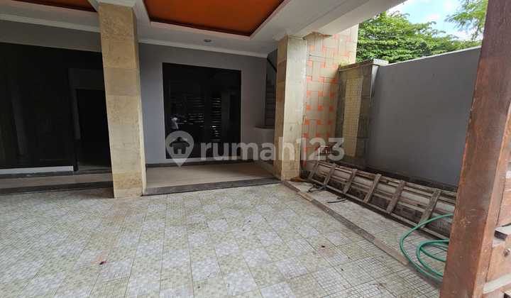 Rumah Mewah 3 Lantai - Full Renovasi Total. Lokasi Premium: Jl. Anggrek, Jimbaran Badung - Balijual Rumahjalan Angrek Jimbaran Badung - Badung 2