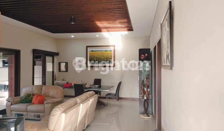 RUMAH MEWAH – 7,5 ARE – 100M DARI JALAN COKROAMINOTO 2