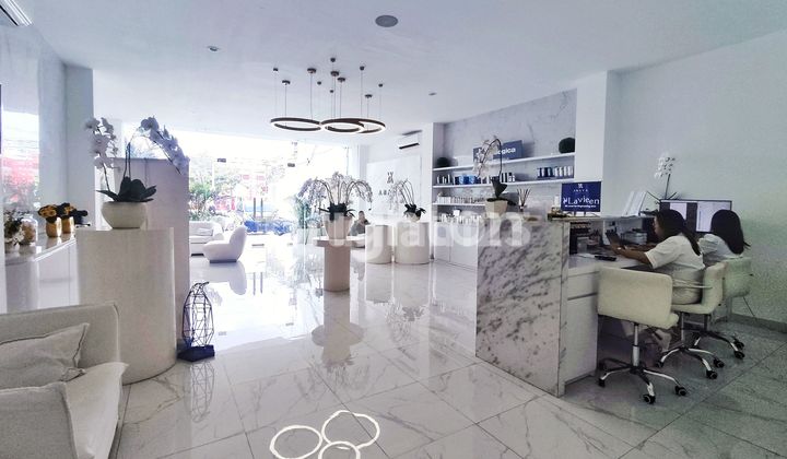 RUKO KOMERSIAL 4 LANTAI RPREMIUM AREA KEROBOKAN, BALI