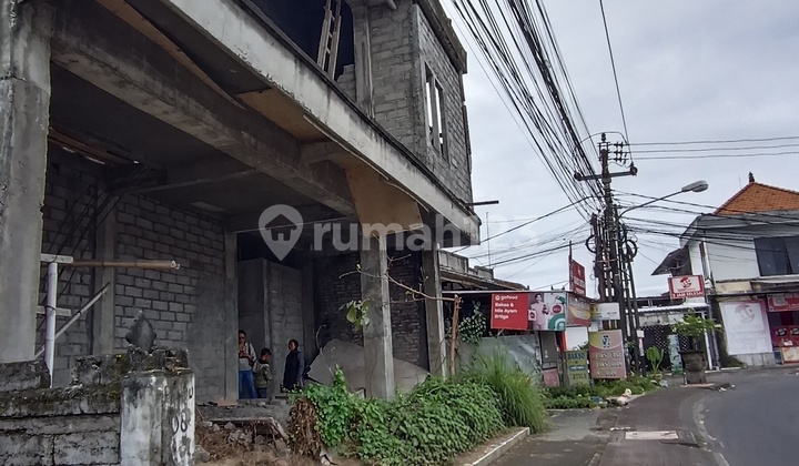 Semi Villa Residence with Finishing in the Dalung Badung Area for Sale, Jalan Raya Dalung Badung - Badung 2